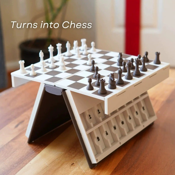 📖♟️Portable Chess That Closes Like a Book — No Mess, No Lost Pieces🎁