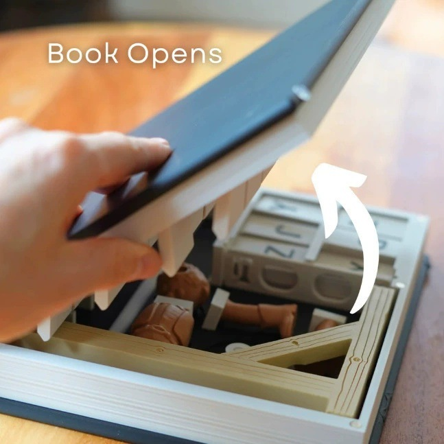📖♟️Portable Chess That Closes Like a Book — No Mess, No Lost Pieces🎁